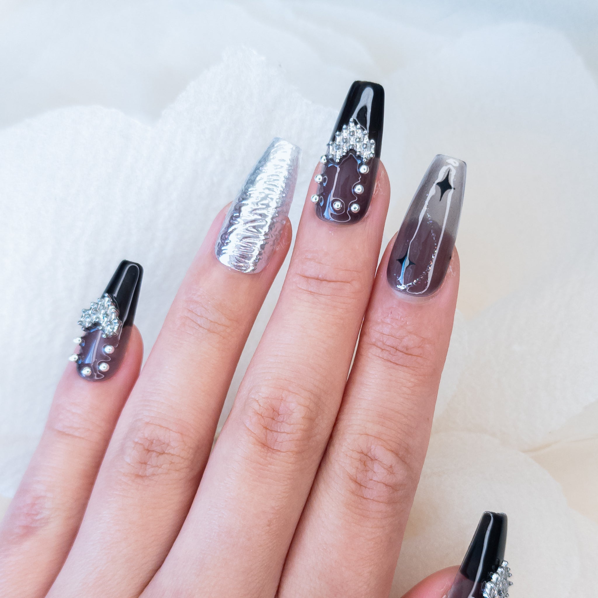 Metallic Arrow Accent