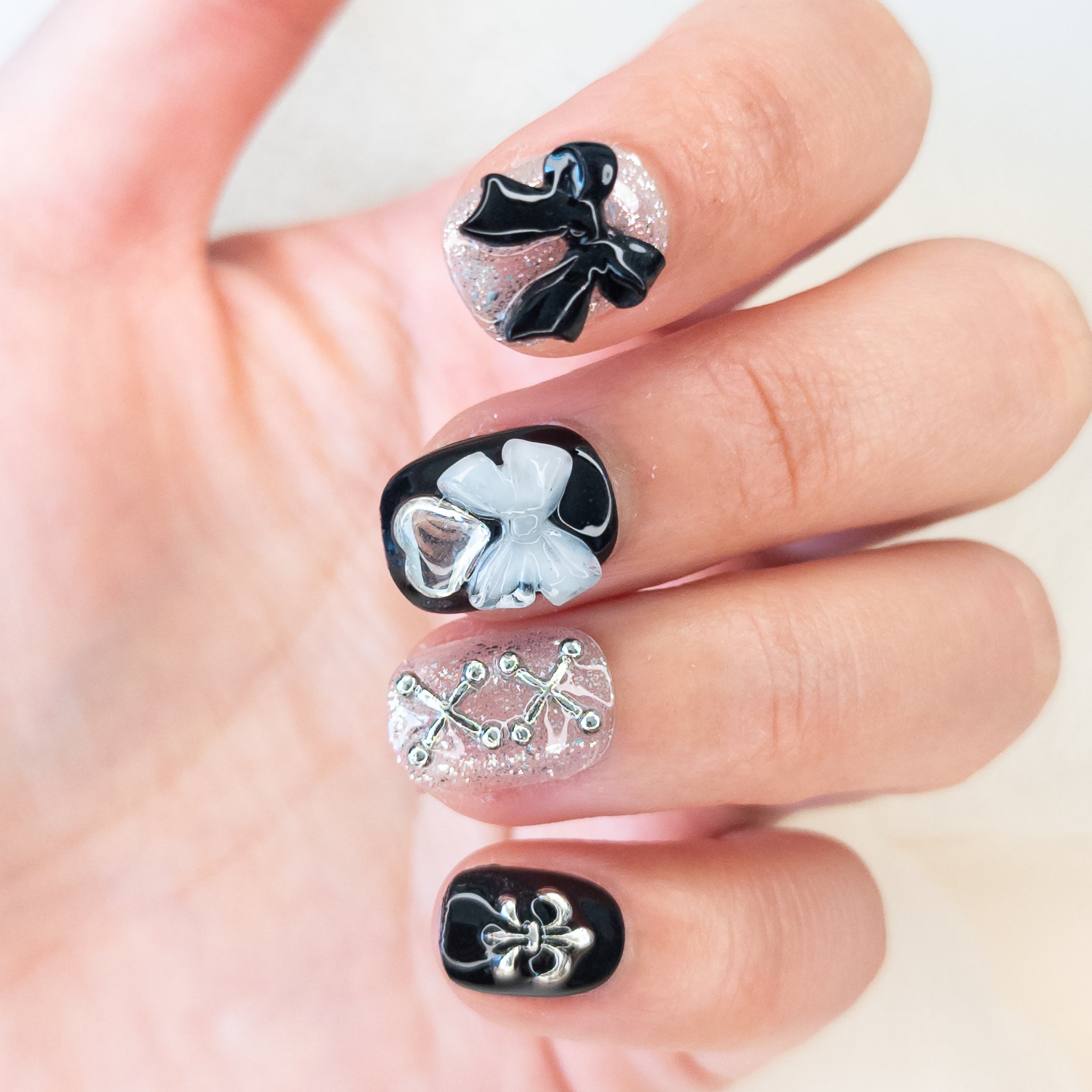 3D Silver Bow & Blossom Mix