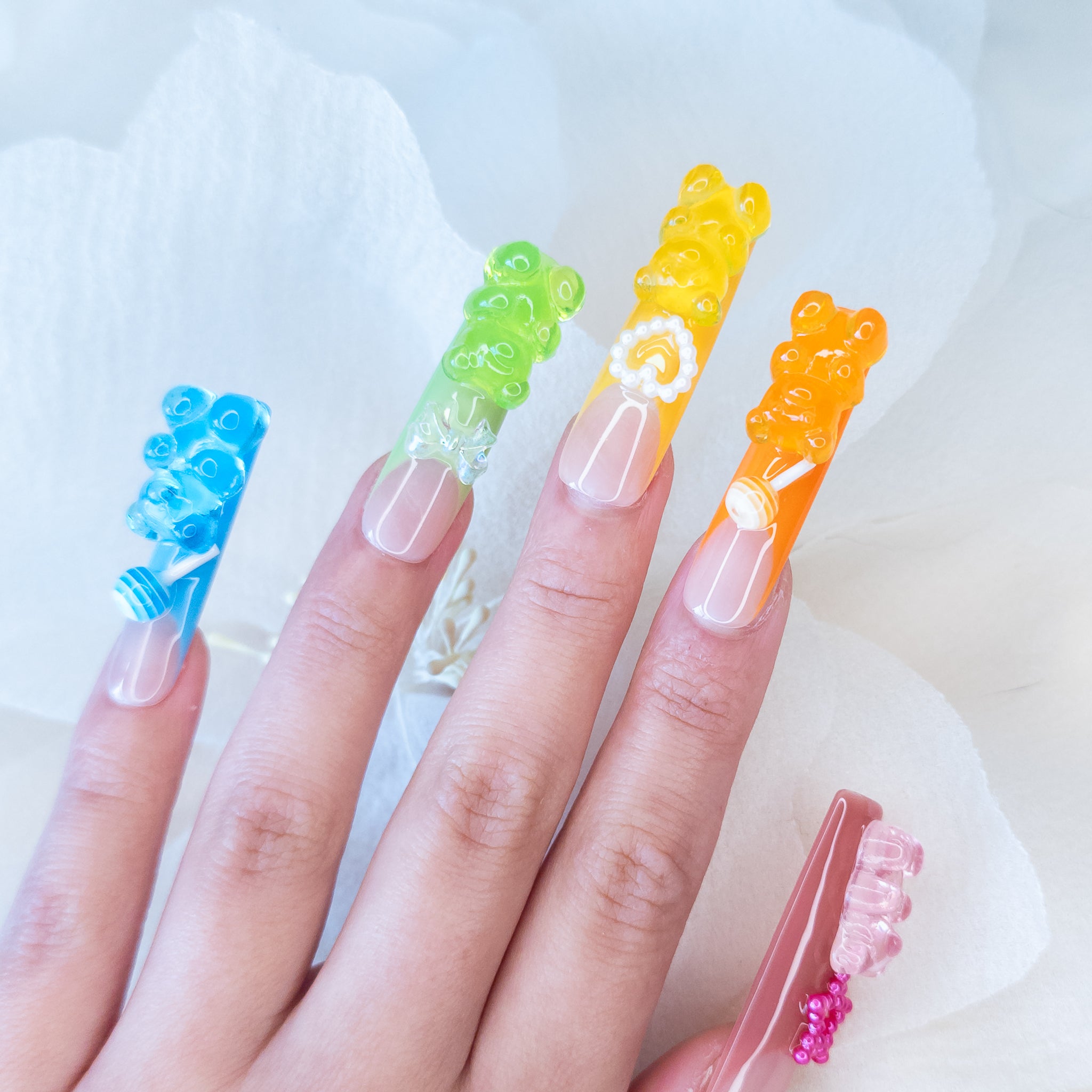Gummy Bear Long Square Pipe