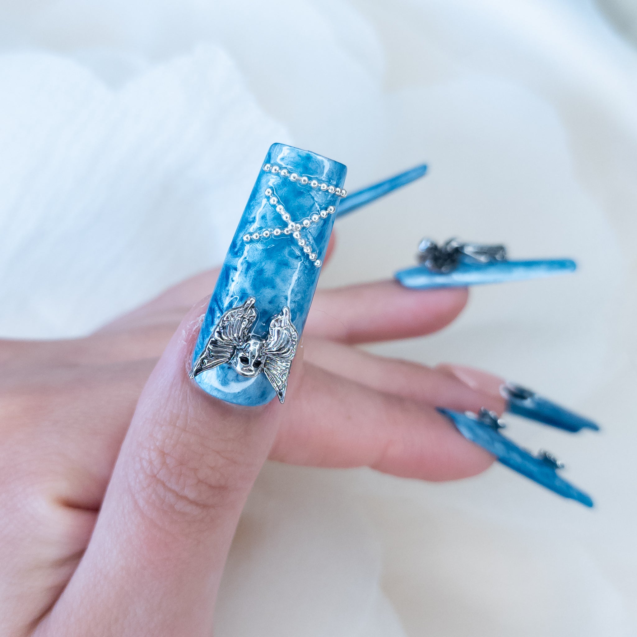 Blue Angle Long Square Pipe