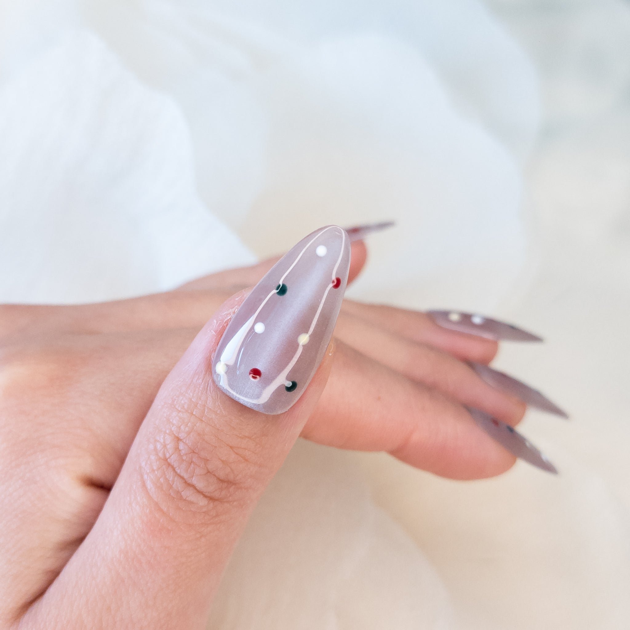 Tiny Jewel Dot Scatter
