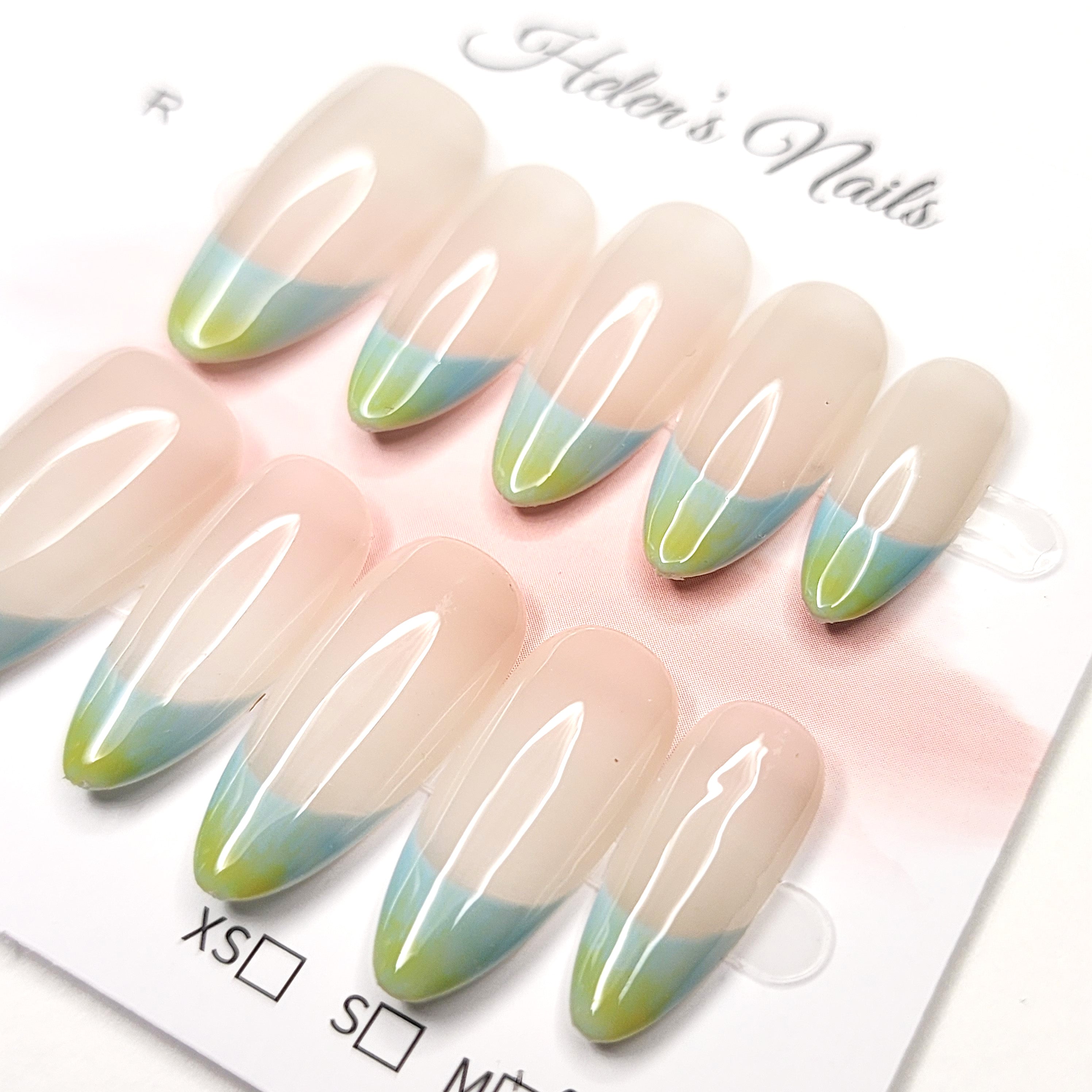 Soft Horizon French Tip