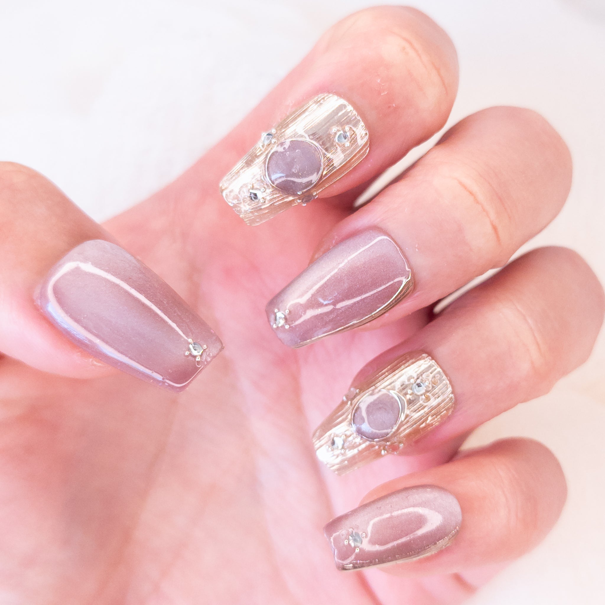 Soft Pink Jewel Contour